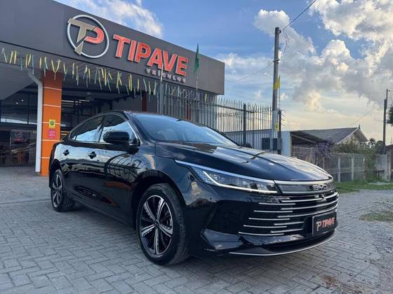 BYD KING 1.5 DM-I PHEV GL AUTOMÁTICO BYD KING 1.5 DM-I PHEV GL AUTOMÁTICO